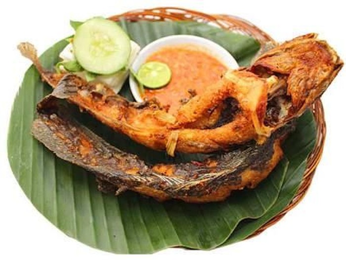 Detail Gambar Ikan Lele Goreng Nomer 11