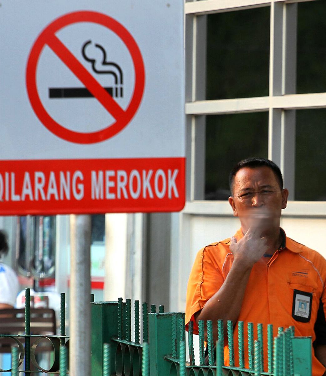 Detail Gambar Iklan Rokok Nomer 3