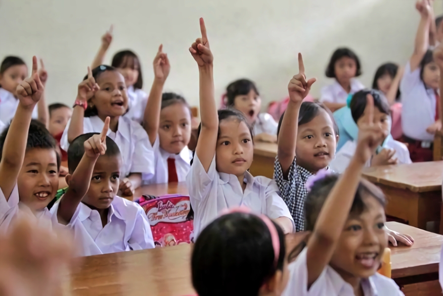 Detail Gambar Ilustrasi Anak Sekolah Nomer 38