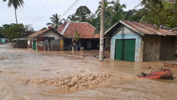 Detail Gambar Ilustrasi Banjir Nomer 27