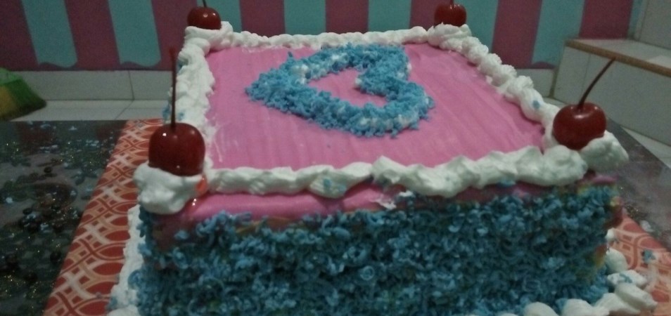 Detail Contoh Hiasan Kue Tart Nomer 19