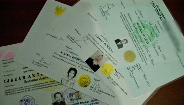 Detail Contoh Ijazah S1 Kosong Nomer 40