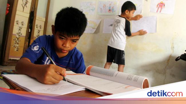 Contoh Interaksi Sosial Yang Ada Di Sekolah - KibrisPDR