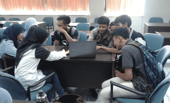 Detail Contoh Interaksi Sosial Yang Ada Di Sekolah Nomer 12