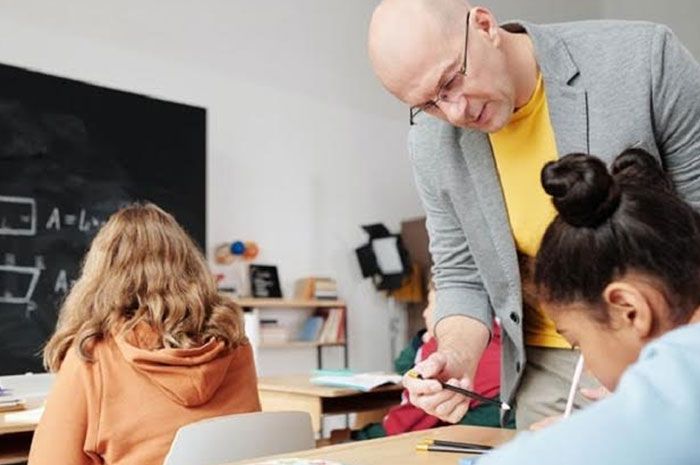 Detail Contoh Interaksi Sosial Yang Ada Di Sekolah Nomer 28