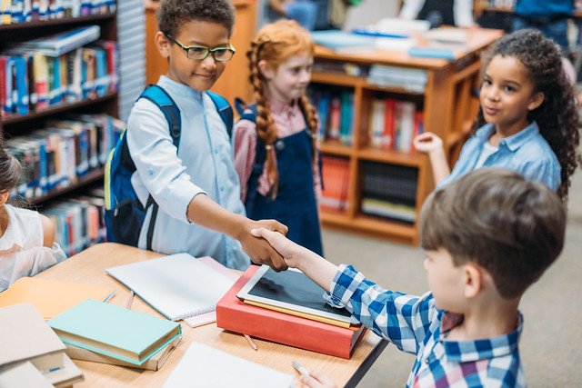 Detail Contoh Interaksi Sosial Yang Ada Di Sekolah Nomer 46