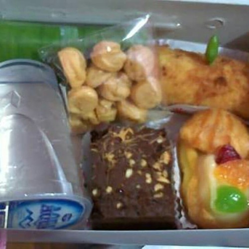 Detail Contoh Isian Snack Box Nomer 51