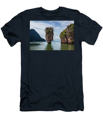 Detail James Bond Island Nomer 7