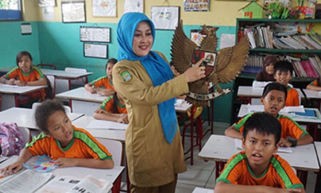 Detail Gambar Ilustrasi Suasana Sekolah Nomer 35