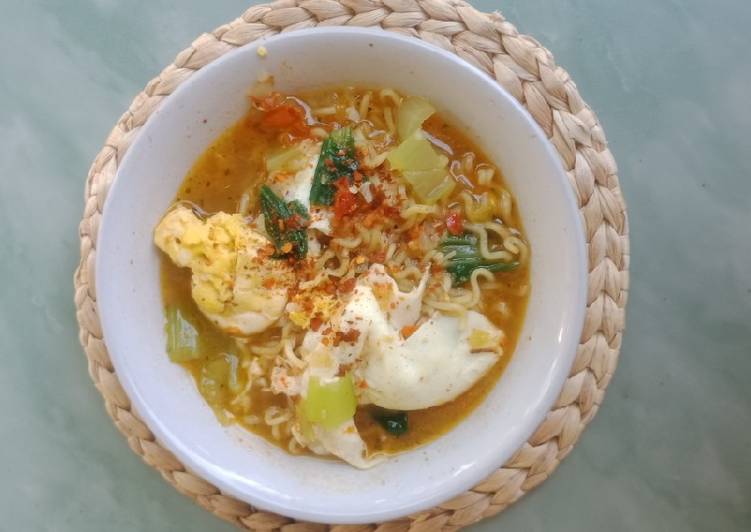 Detail Gambar Indomie Ayam Bawang Nomer 29