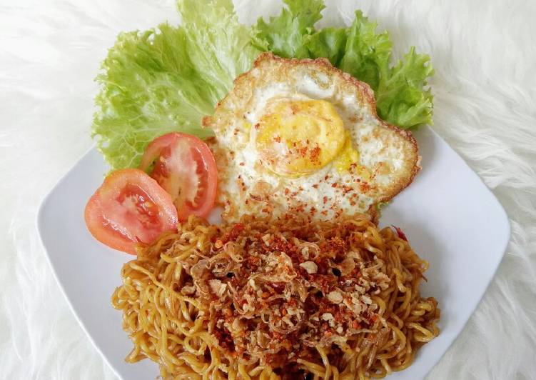 Detail Gambar Indomie Goreng Nomer 52