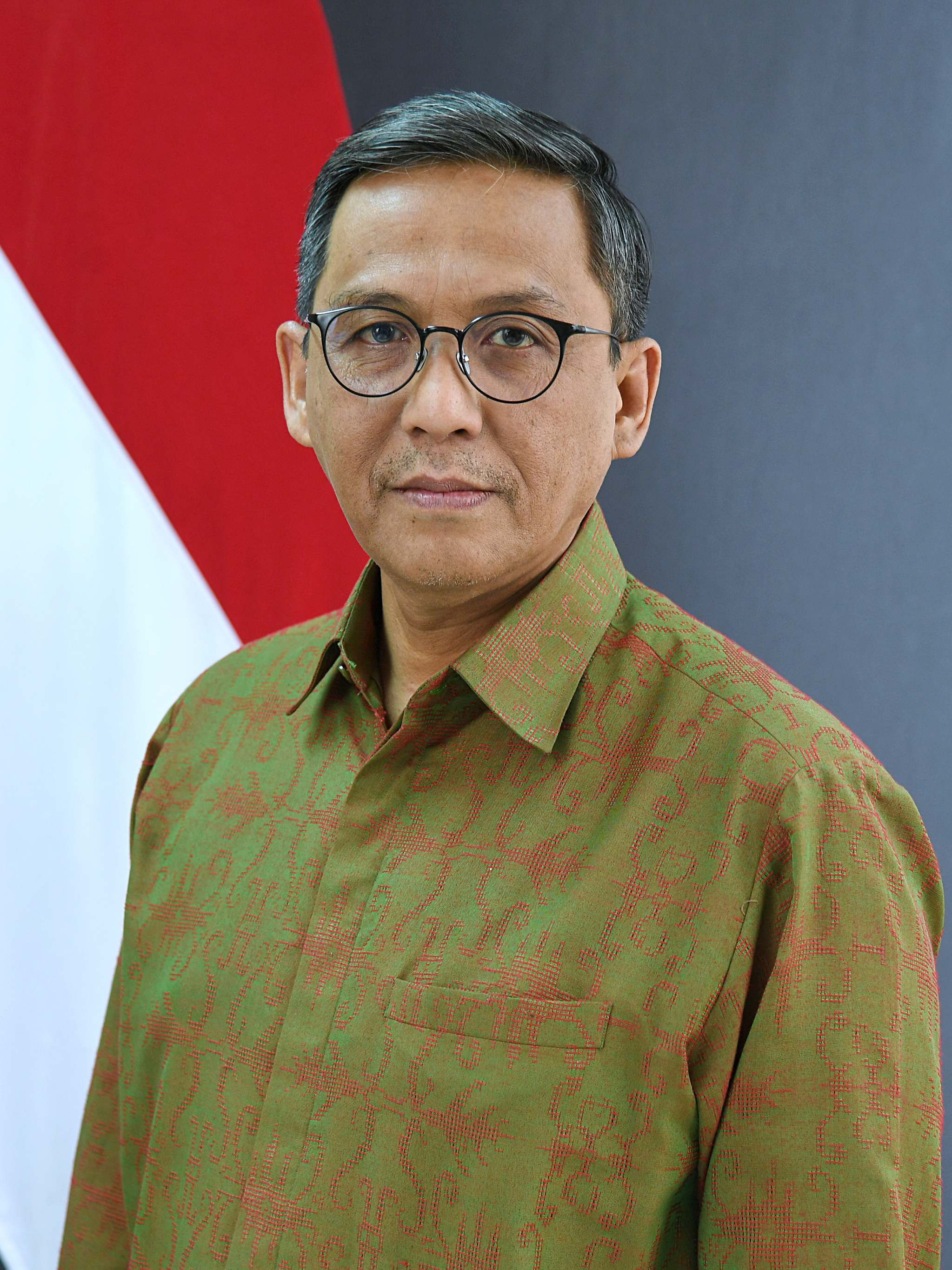 Detail Gambar Indonesia Sekretaris Pic Nomer 43