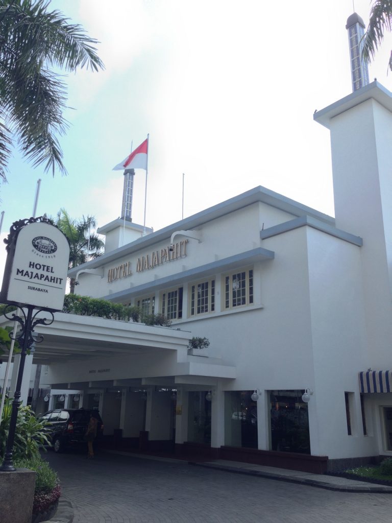 Detail Gambar Insiden Bendera Di Hotel Yamato Nomer 55