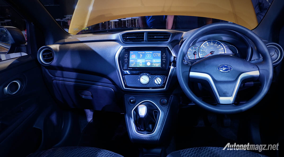 Detail Gambar Interior Datsun Go Cross Nomer 22