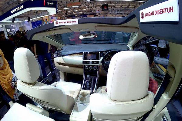 Detail Gambar Interior Xpander Modifikasi Nomer 8