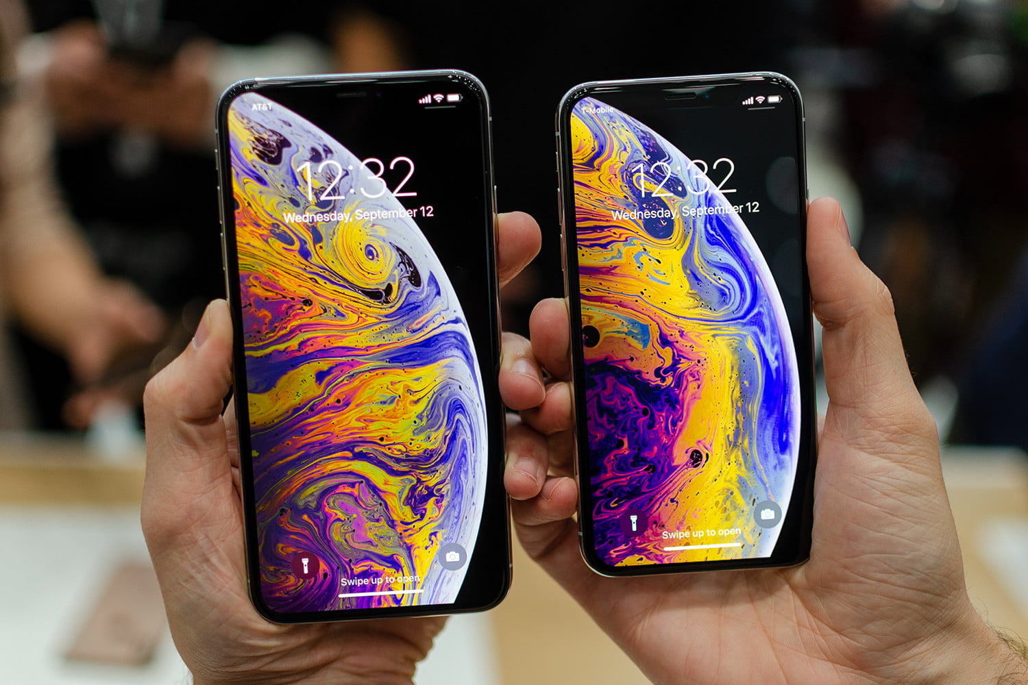 Detail Gambar Iphone Xr Dan Xs Nomer 26