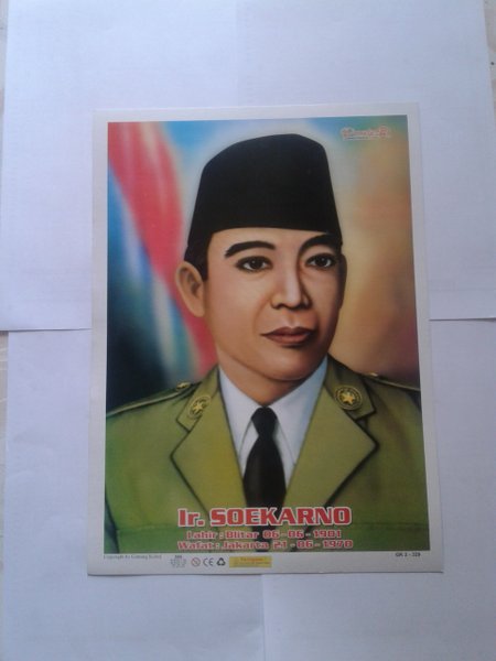 Detail Gambar Ir Soekarno Nomer 54