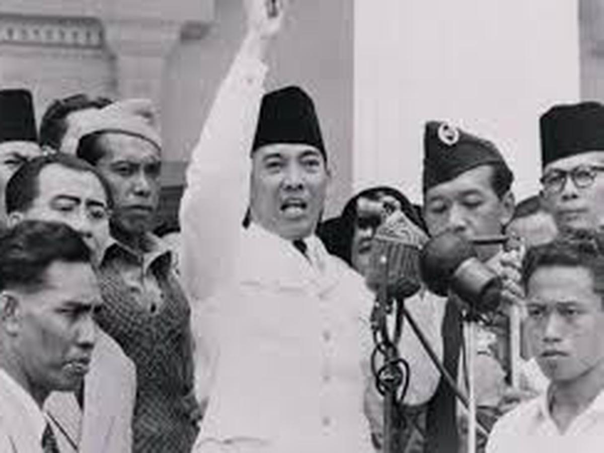 Detail Gambar Ir Soekarno Hitam Putih Koleksi Nomer 15