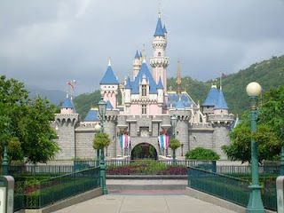 Detail Gambar Istana Disneyland Nomer 4