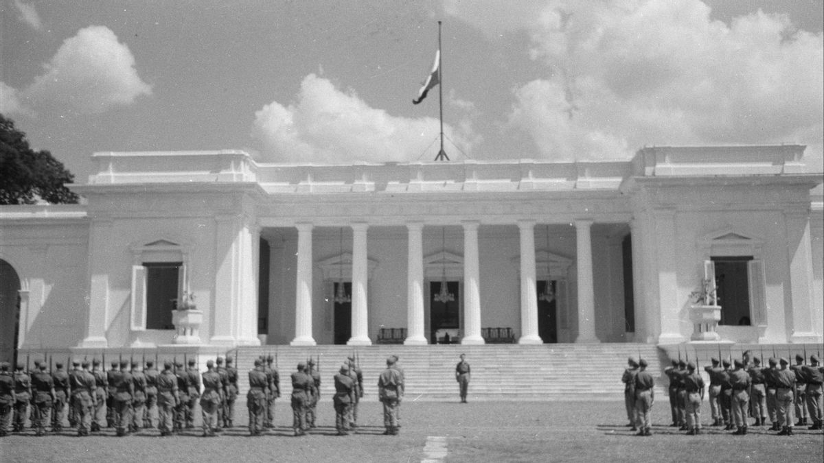 Detail Gambar Istana Negara Indonesia Nomer 10