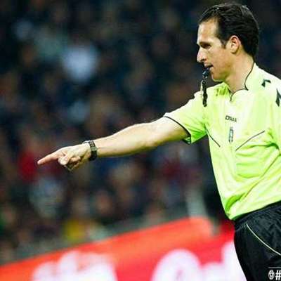 Detail Gambar Isyarat Wasit Sepak Bola Nomer 17