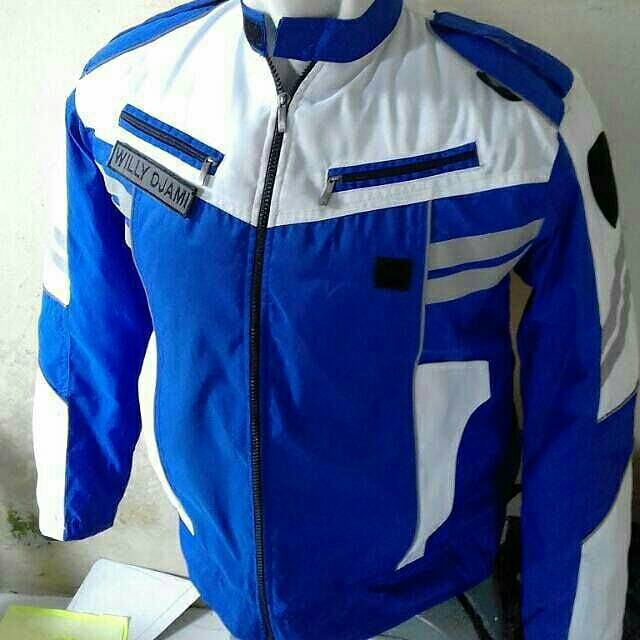 Detail Gambar Jaket Club Nomer 41