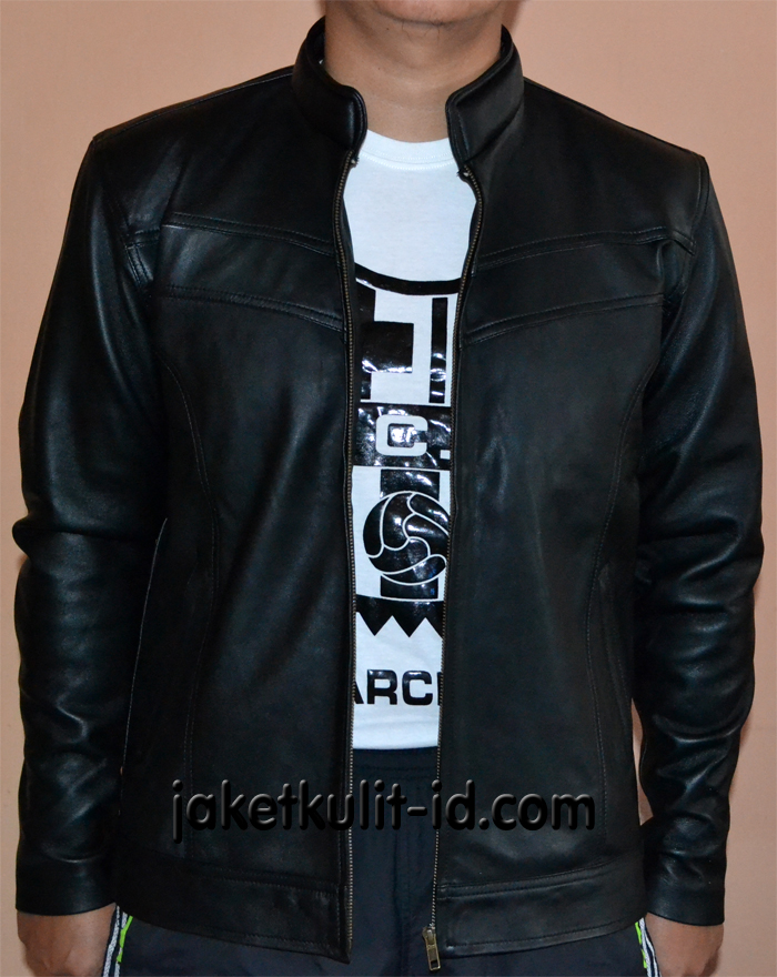 Detail Gambar Jaket Kulit Pria Keren Nomer 57