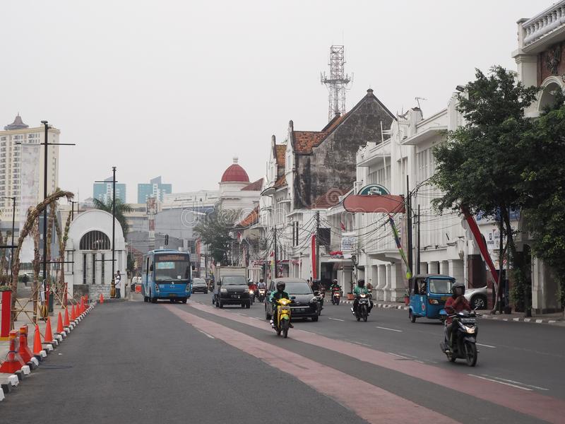 Detail Gambar Jalan Di Kota Besar Nomer 17