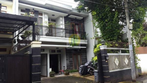 Detail Gambar Jalan Diperumahan Mewah Nomer 43