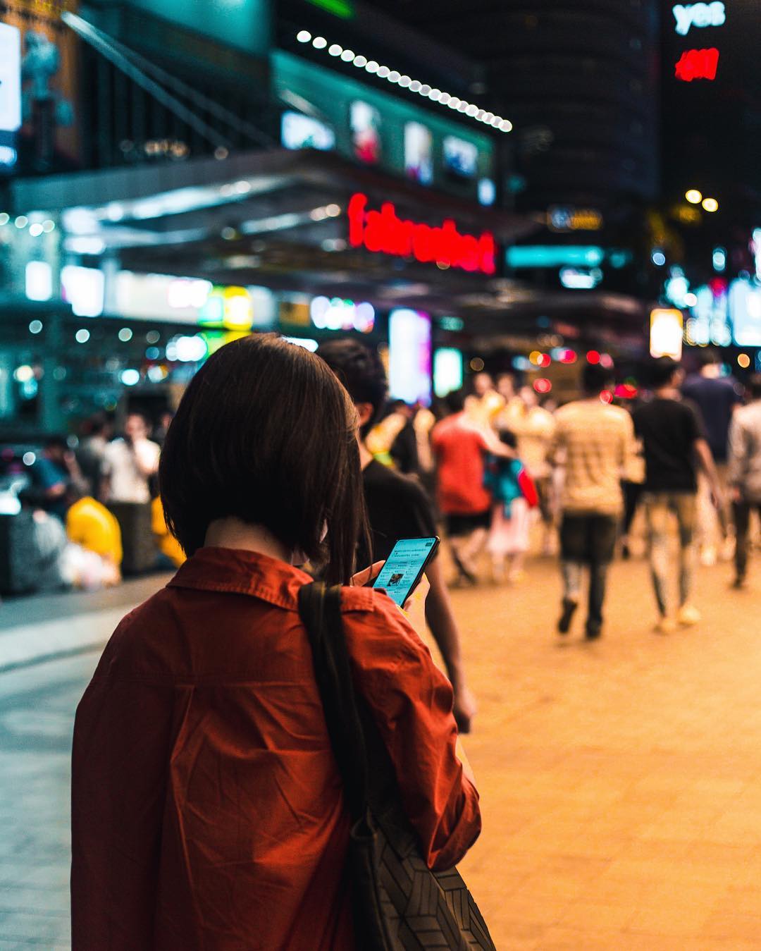 Gambar Jalan Jalan - KibrisPDR