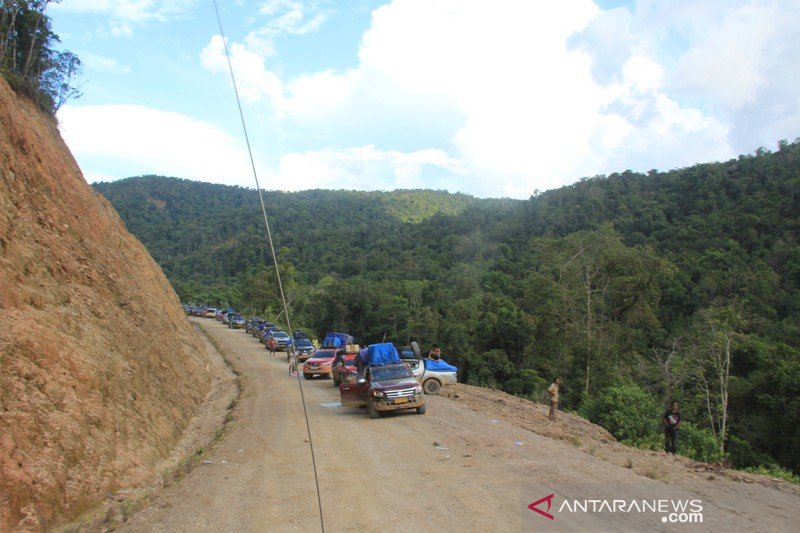 Detail Gambar Jalan Trans Papua Nomer 49