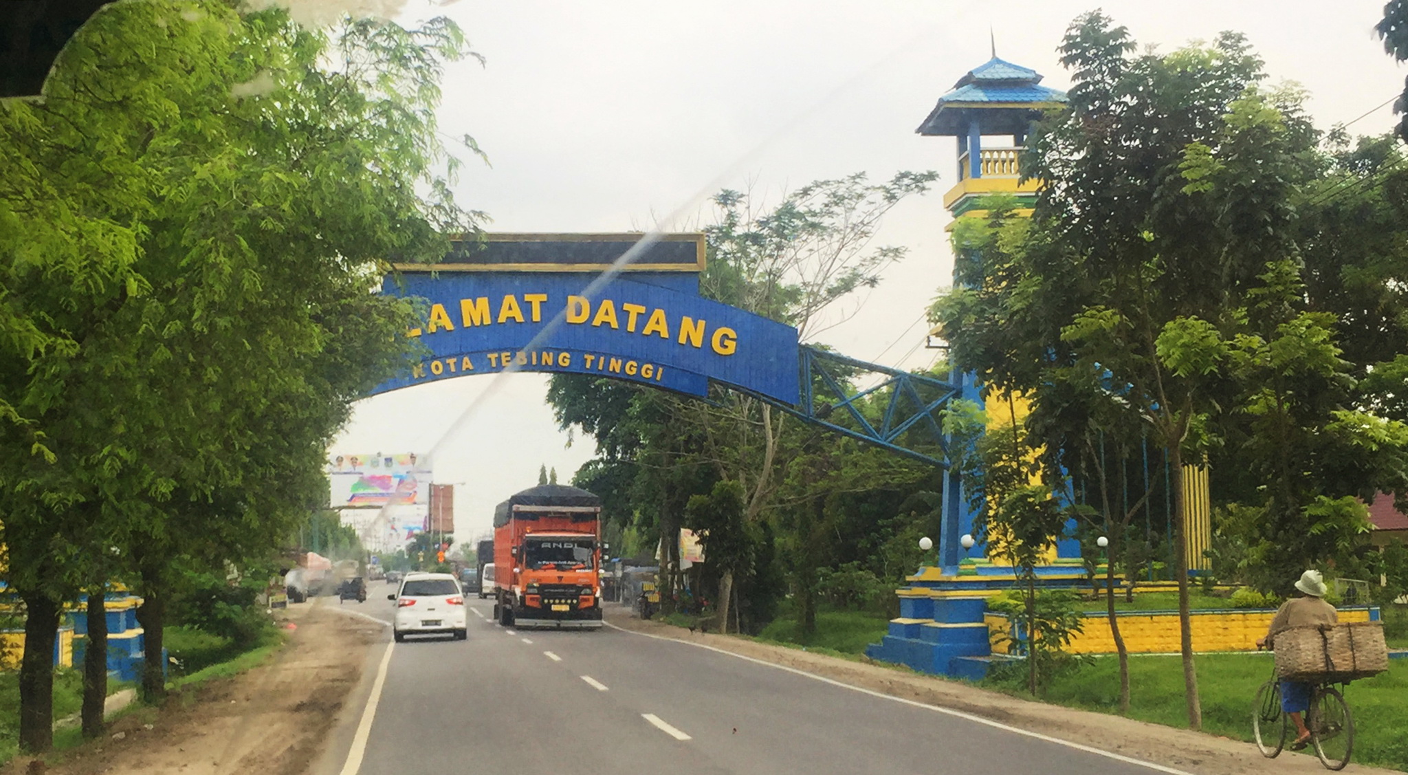 Detail Gambar Jalan Yang Ada Di Perkebunan Besar Nomer 50