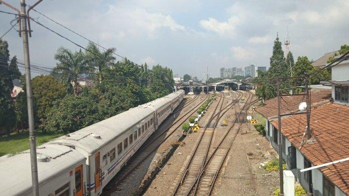 Detail Gambar Jalur Stasiun Kereta Api Nomer 12