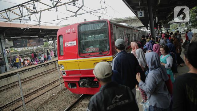 Detail Gambar Jalur Stasiun Kereta Api Nomer 52