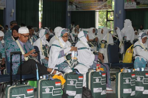 Detail Gambar Jamaah Masjid Yang Hilang Nomer 12