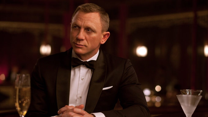 Detail Gambar James Bond Nomer 14