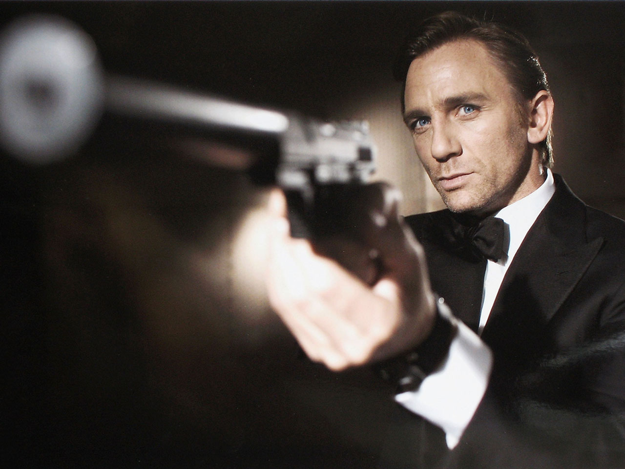 Detail Gambar James Bond Nomer 5