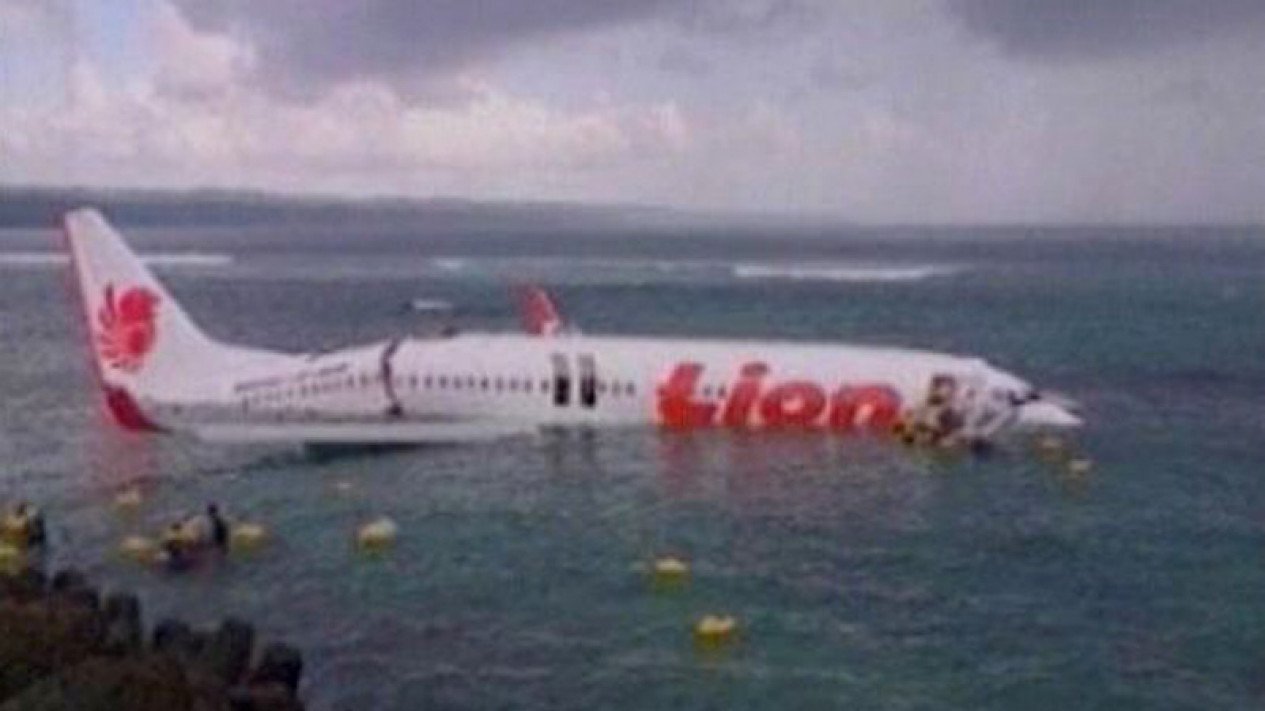 Detail Gambar Jatuhnya Pesawat Lion Air Nomer 39