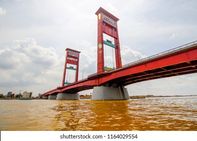 Detail Gambar Jembatan Ampera Palembang Nomer 27