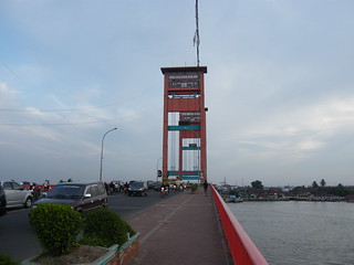 Detail Gambar Jembatan Ampera Palembang Nomer 40