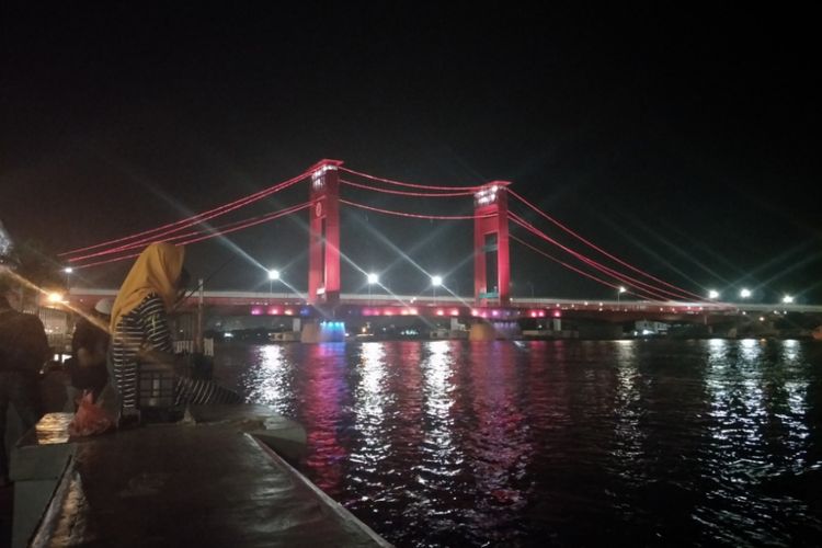 Detail Gambar Jembatan Ampera Palembang Nomer 44