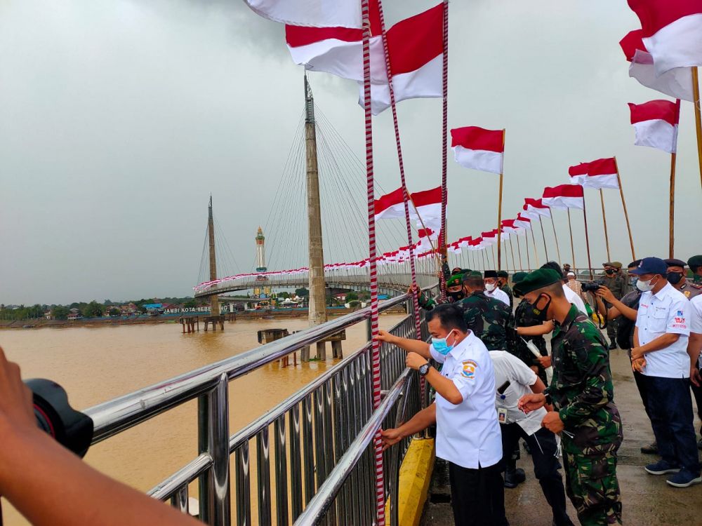 Detail Gambar Jembatan Gentala Arasi Jambi Nomer 43