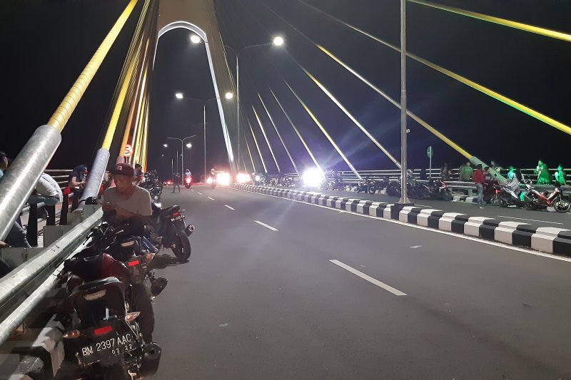 Detail Gambar Jembatan Siak Nomer 50