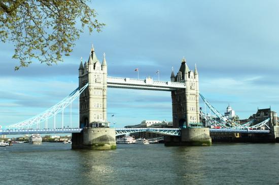 Detail Gambar Jembatan Tower Bridge Nomer 29