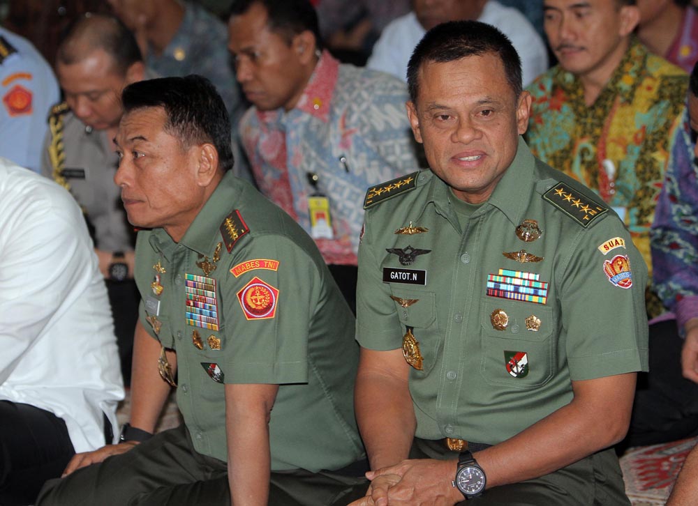 Detail Gambar Jenderal Gatot Nurmantyo Buka Bersama Nomer 24