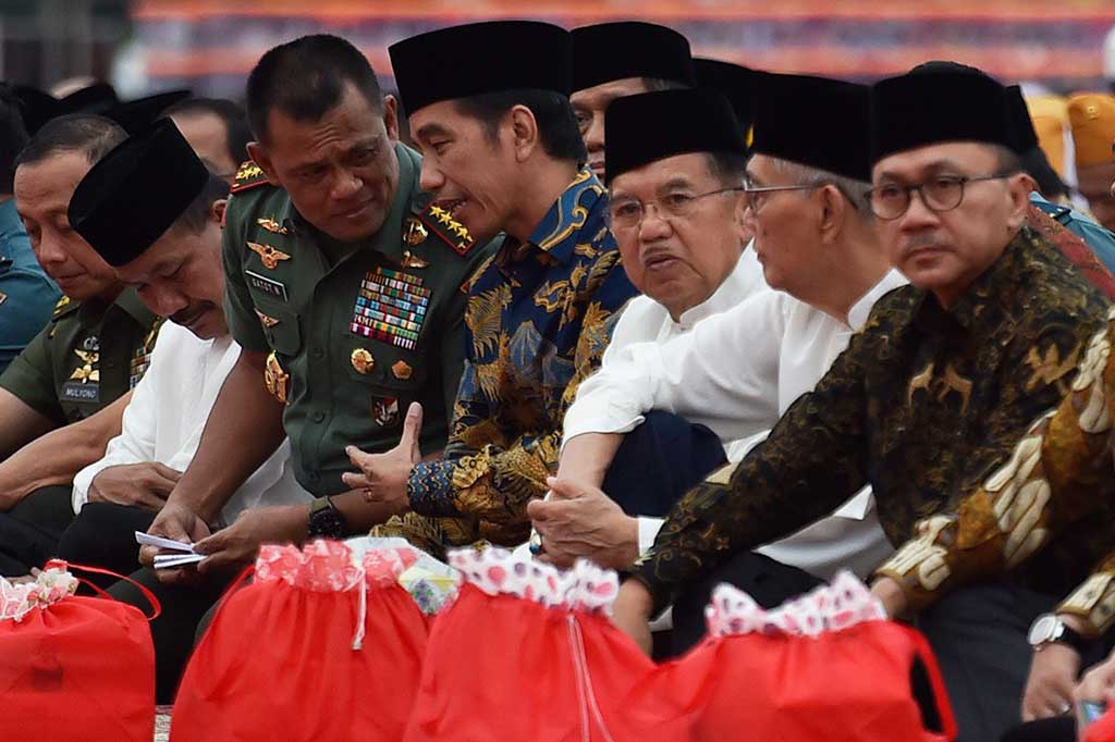 Detail Gambar Jenderal Gatot Nurmantyo Buka Bersama Nomer 4