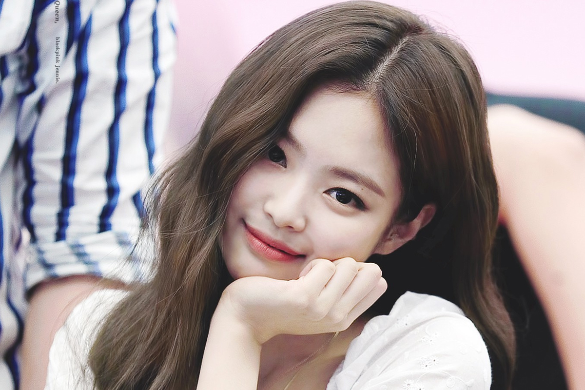 Detail Gambar Jennie Blackpink Cute Nomer 22