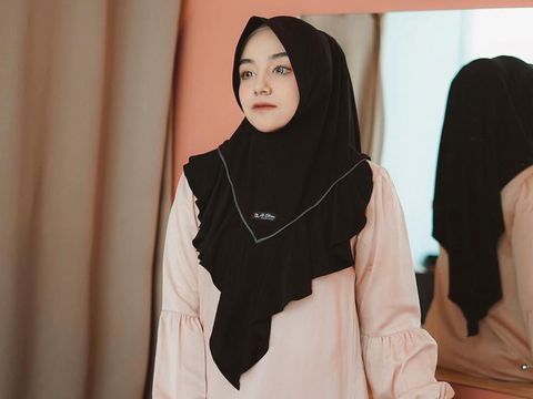 Detail Gambar Jilbab Tanpa Muka Nomer 38