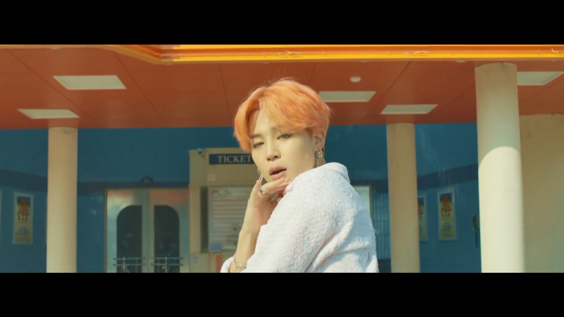 Detail Gambar Jimin Di Boy In Luv Nomer 51