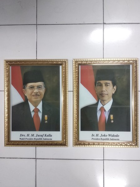 Detail Gambar Jokowi Di Bingkai Nomer 52